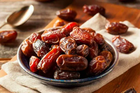 تصویر 4 از قیمت خرید خرما پیارم خاصویی با فروش عمده